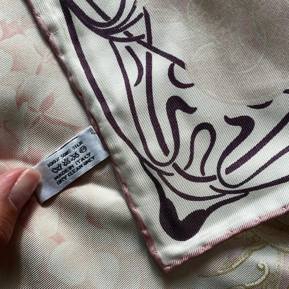 Christian Dior 90s hydrangea scarf 100% silk 33X34 inches